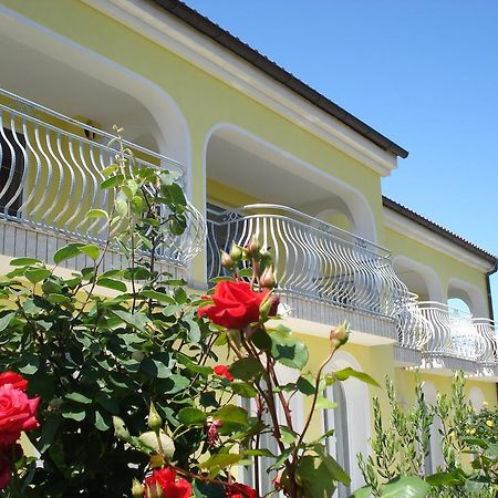 Ana Rooms Krk Town Esterno foto