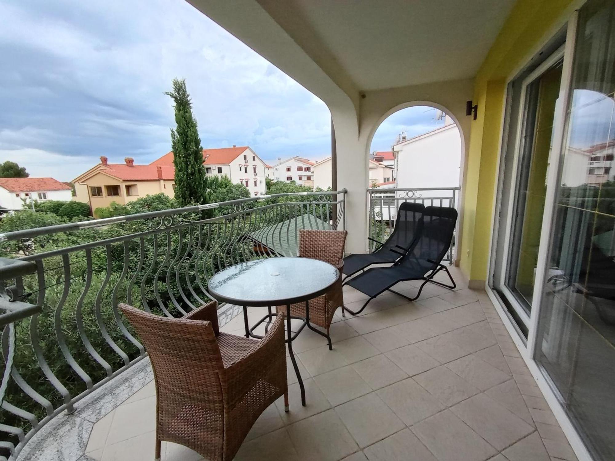 Ana Rooms Krk Town Esterno foto