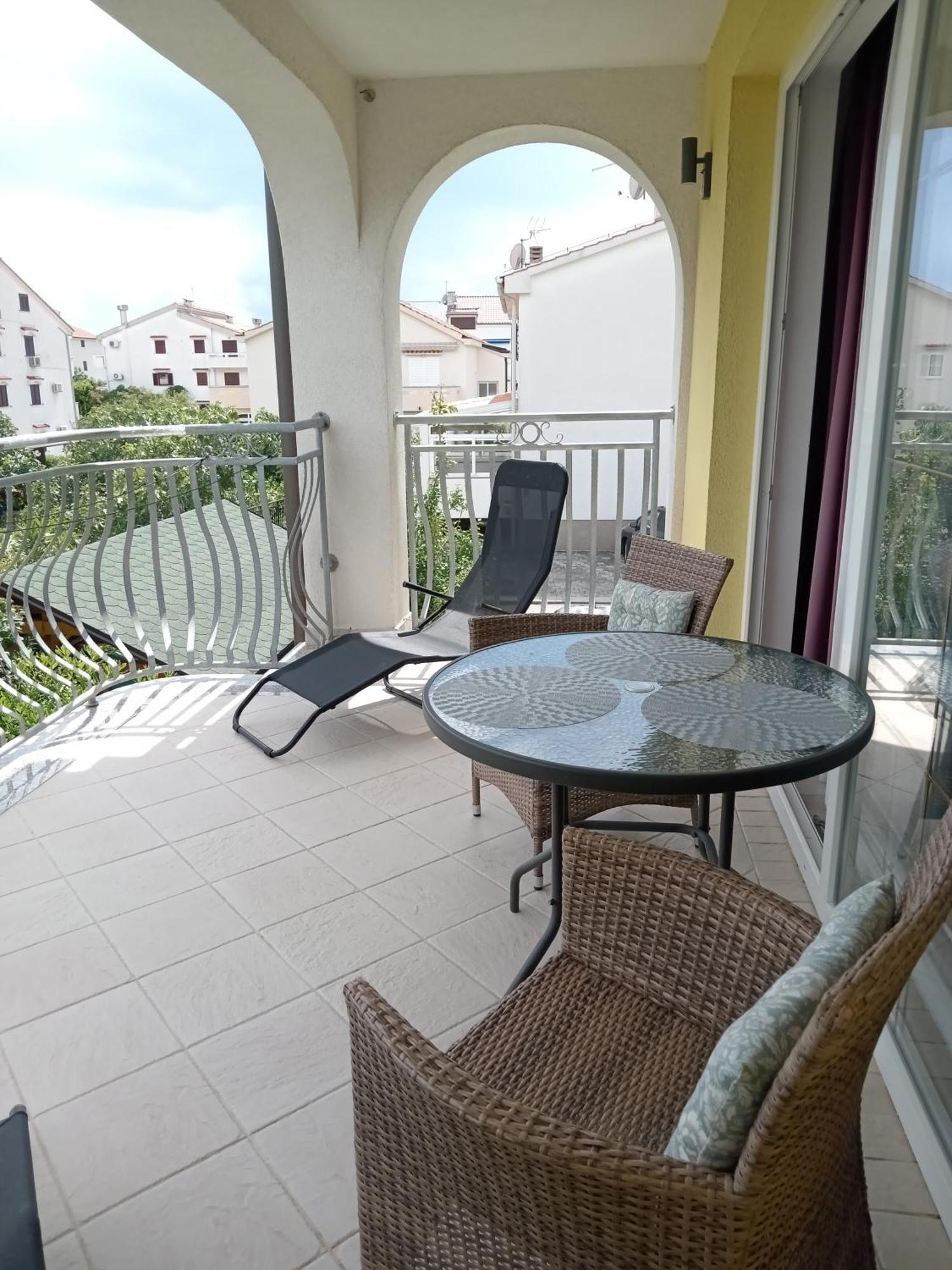 Ana Rooms Krk Town Esterno foto