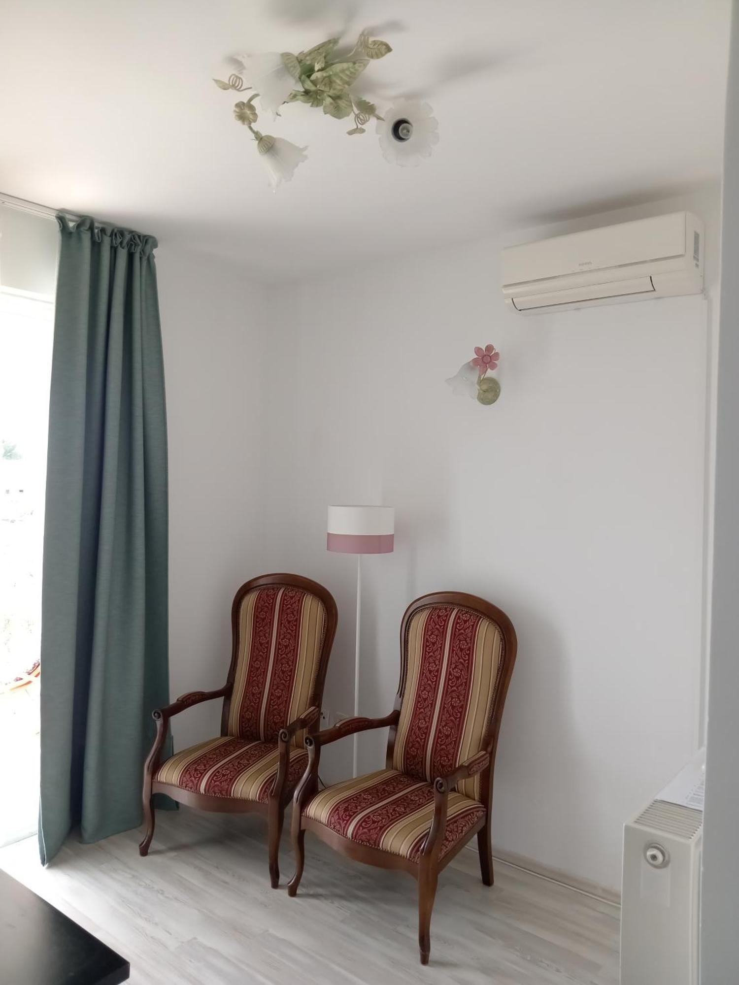 Ana Rooms Krk Town Esterno foto